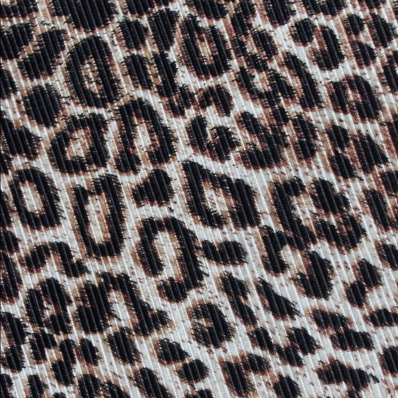 y2k Plisse Cheetah Print Scrunched Silky Tank Top - Picture 6 of 9